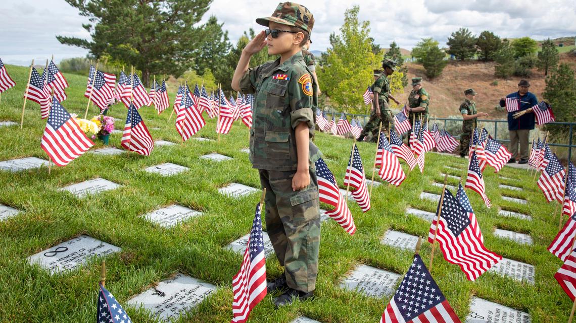 Gov. Brad Little to speak at Memorial Day ceremony at Boise veterans cemetery