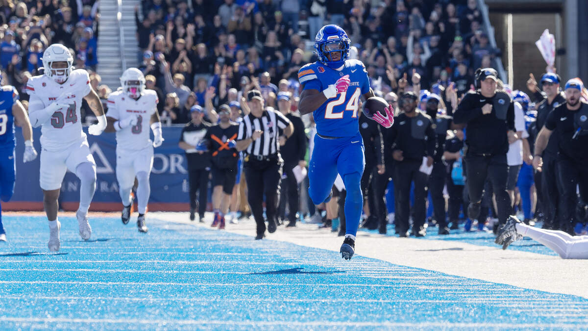Boise State running back Dylan Riley takes off on one of his big first-half runs against UNLV on Saturday afternoon at Albertsons Stadium. Riley had 201 yards rushing on the day.