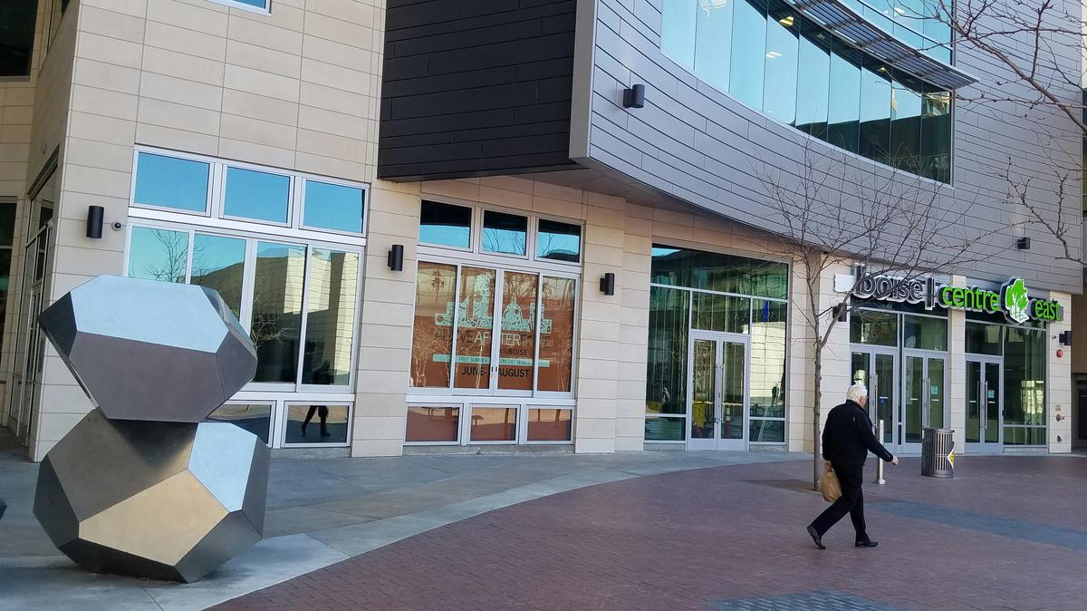 A restaurant named for country band Rascal Flatts was planned for this space on The Grove Plaza off Capitol Boulevard. The restaurant was never completed after a Mafia soldier plotted to steal money from the project and several other Rascal Flatts restaurants planned across the country.