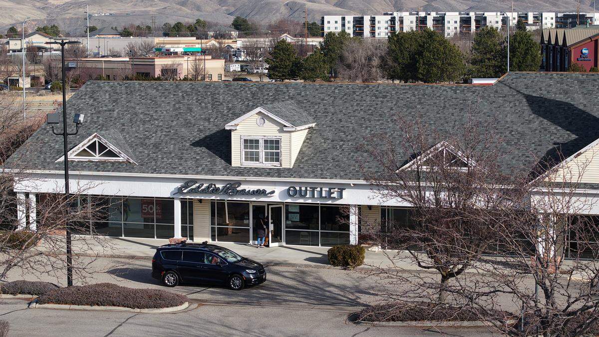 The Eddie Bauer Outlet at Boise Factory Outlets will soon close.