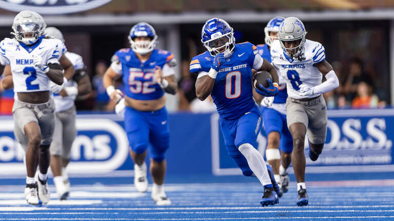 New turf, old dominance: Boise State, smashing at home, hammers Memphis