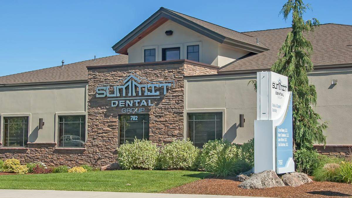 Summit Dental Group bills itself as The Friendliest Dentists in the Treasure Valley.