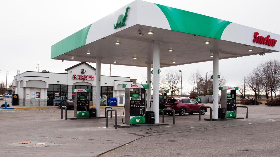 Patrons fuel up at a Stinker Stores gas station in Boise in 2021.