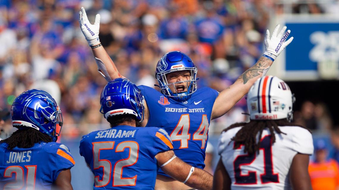 Boise State pass rusher George Tarlas celebrates a second-half defensive stop in the Broncos’ 30-7 win over UT Martin on Sept. 17.
