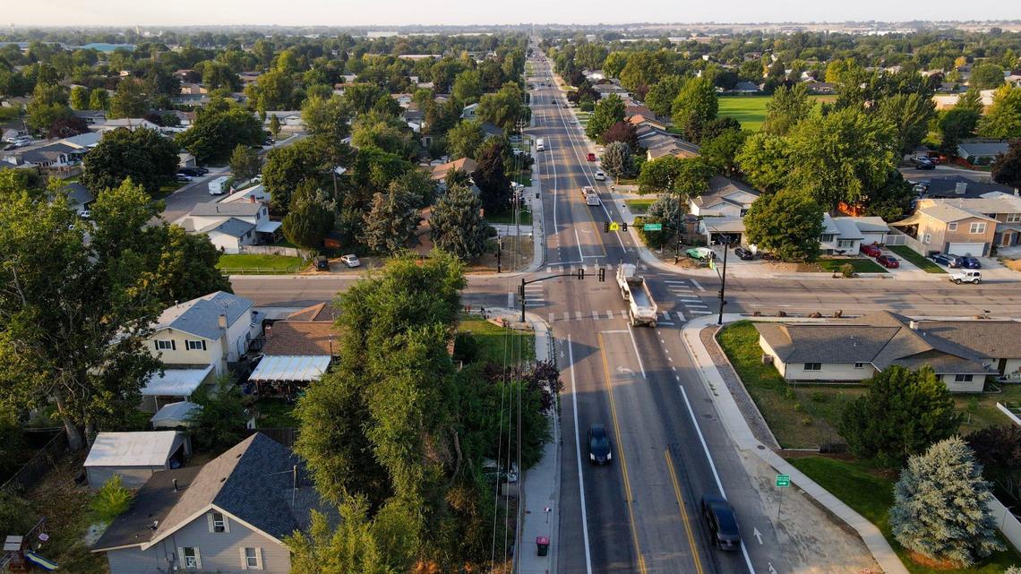 Plans are being reviewed by the Ada County Highway District that would dramatically change Linder Road in Meridian. Two plans would construct roundabouts at the intersection with Chateau pictured here, and Sandalwood Drive farther south.