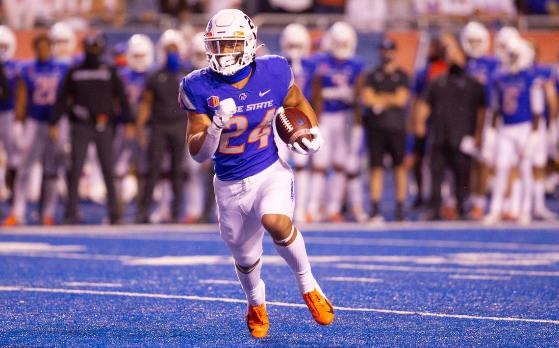 Boise State running back George Holani scores on a 10 yard run against UTEP during the game at Albertsons Stadium. Boise State football defeated UTEP 54-13 in the 2021 home opener. Friday September, 10, 2021.