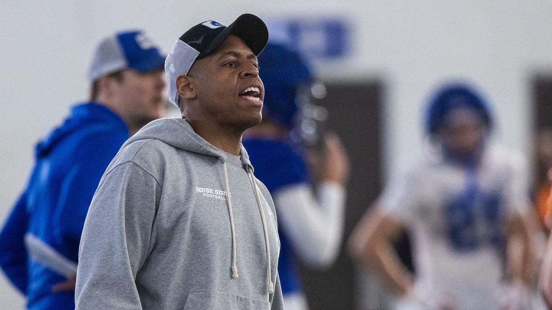 Boise State loses second coach of offseason, this one for a Big Ten giant