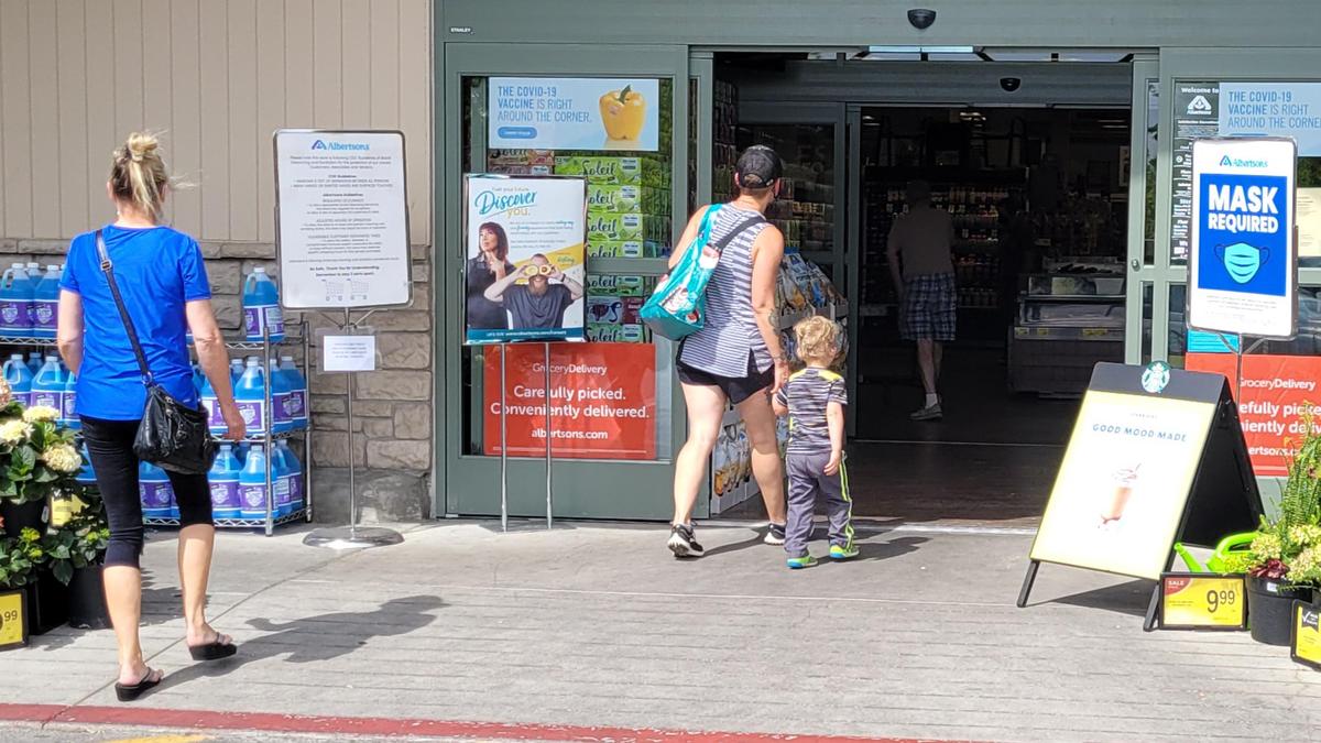 Hours after Boise Mayor Lauren McLean announced masks will no longer be required indoors or outdoors in public spaces, Albertsons still had a sign requiring its customers to continue wearing masks. Private businesses are allowed to continue mask restrictions or to revoke them.