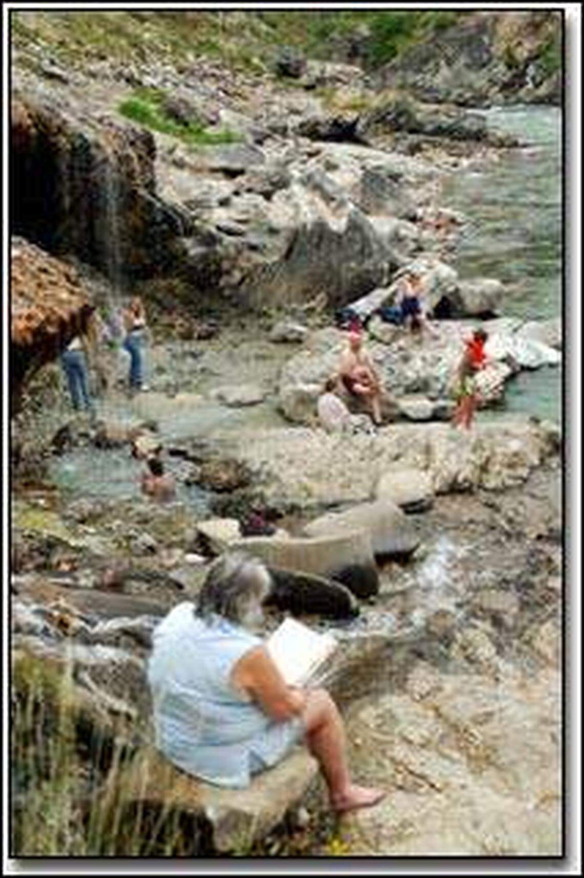 Located on the South Fork of the Payette River, Kirkham Campground is a popular and relaxing getaway. The campground's adjoining hot springs are a mecca for weary travelers and outdoor enthusiasts looking for a soothing recharge.