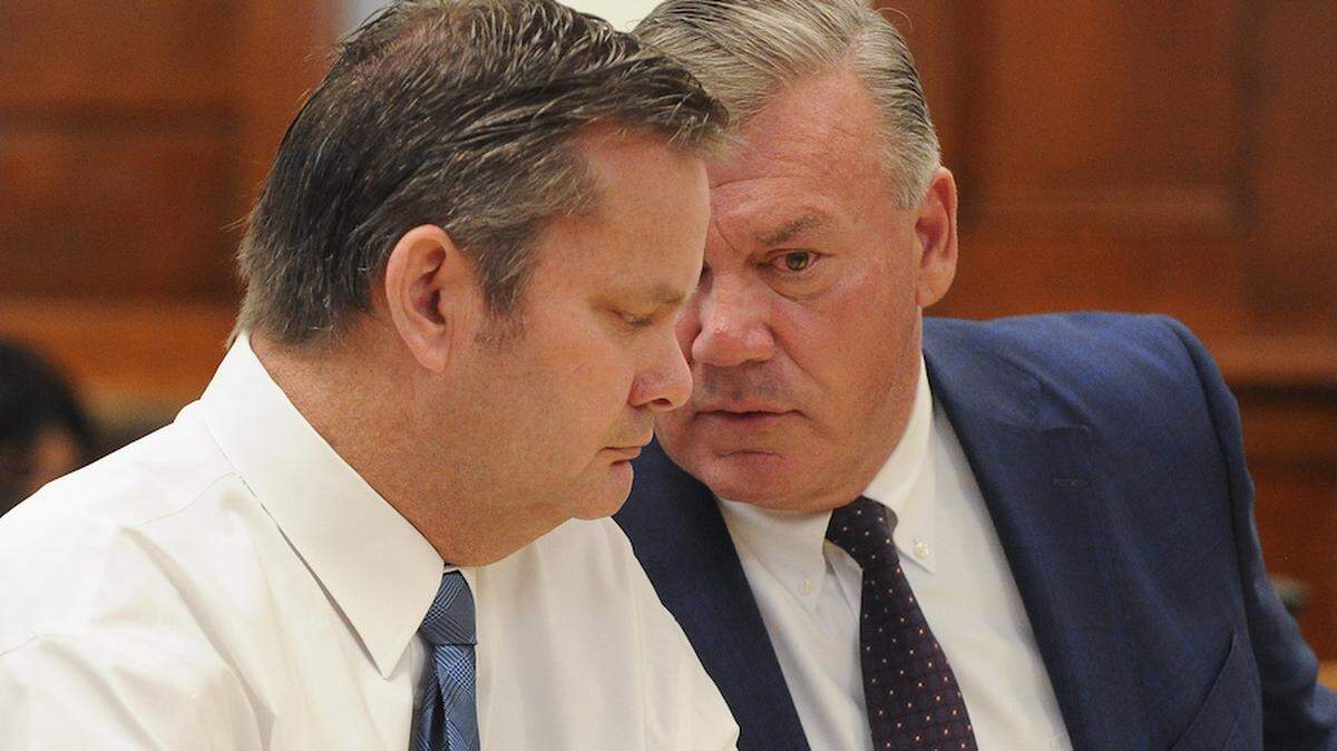 Chad Daybell confers with defense attorney John Prior during Chad Daybell’s preliminary hearing in Fremont County on in 2020. Judge Steven Boyce issued a gag order in Daybell’s criminal case after Prior participated in an interview.