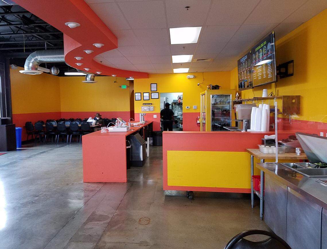 El Faro should be a popular destination for to-go food.