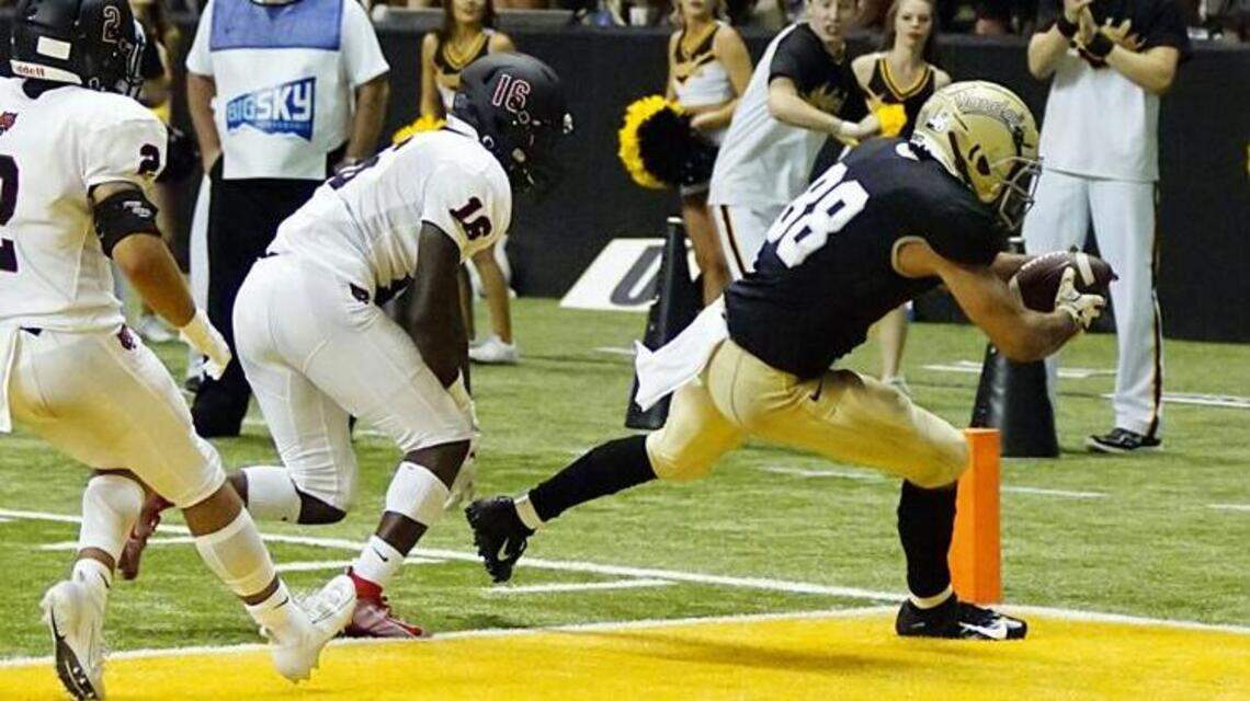 Late first-half touchdown helps UI Vandals win over Central Washington