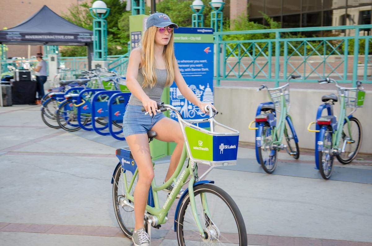 Boise’s GreenBike system was nixed in 2020 after the start of the COVID-19 pandemic. A recent push could bring back a bike-sharing system, this time with electric bikes.
