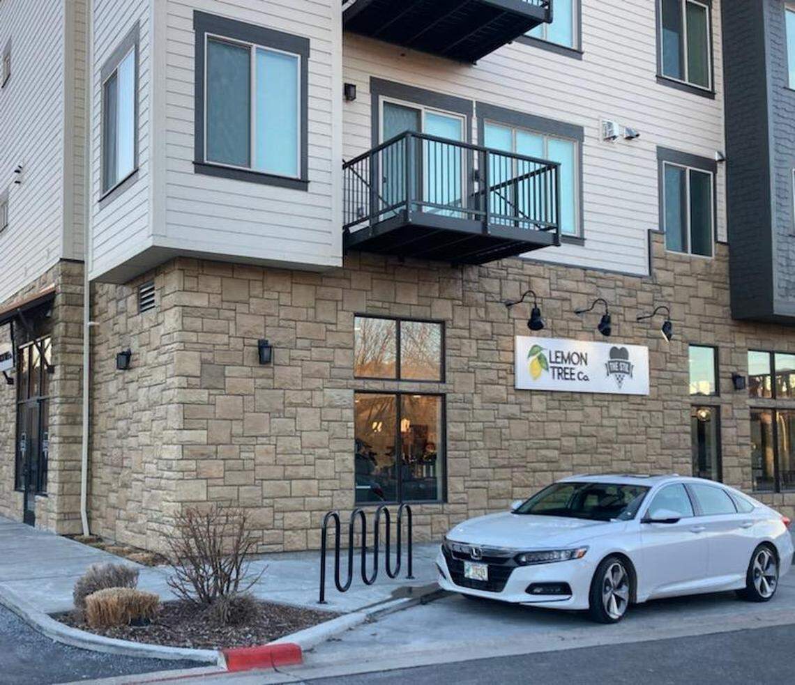 Lemon Tree Co. recently opened at Harris Ranch.