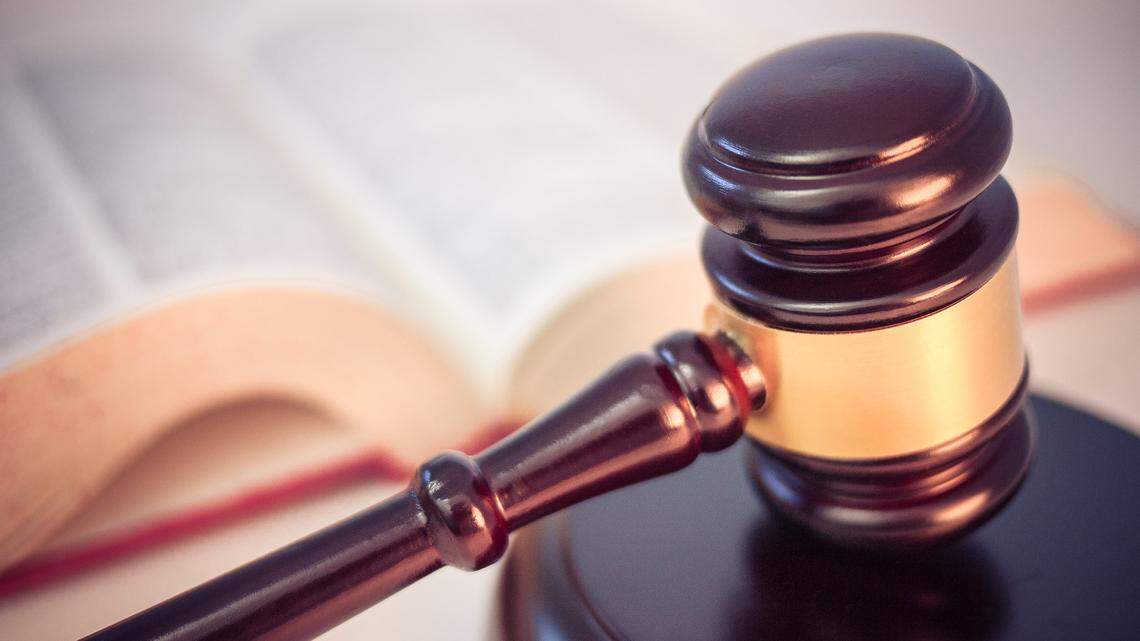 Gavel by Blogtrepreneur / Flickr