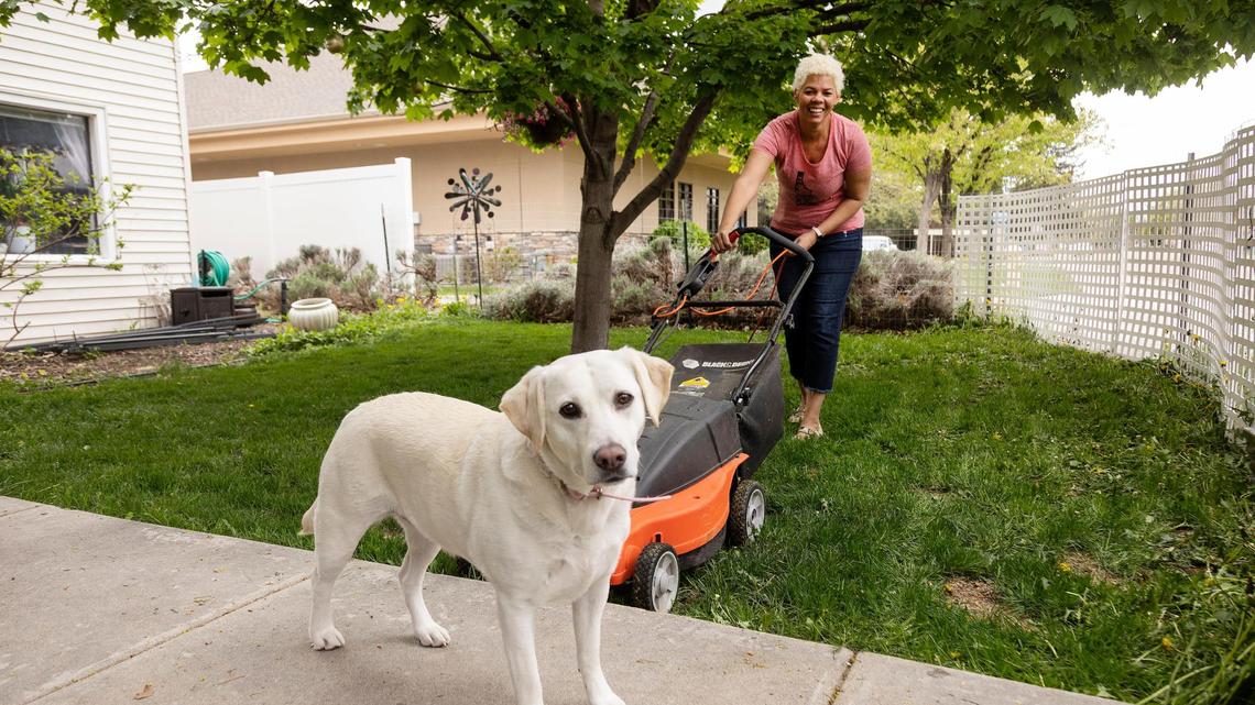 Should homebuyers write love letters to sellers to land their dream home? There’s a catch