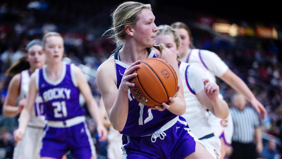 Rocky Mountain sophomore Logan Sailors looks for an open teammate Saturday.