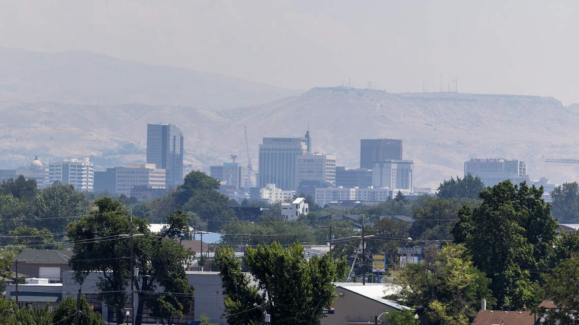 Wildfire smoke, extreme heat hit Boise area. How high will temperatures climb?
