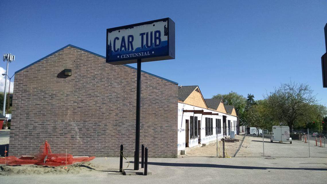 Zen Bento plans to share a building with soon-to-open Reed Cycle in a former car wash being renovated into two retail spaces.