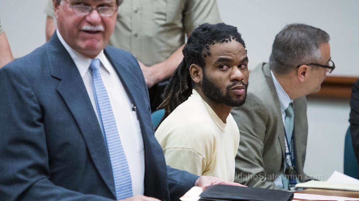 Timmy Kinner Jr., 30, pictured here at a plea hearing on Aug. 28, 2018, was back in court Tuesday for a hearing on his mental competency to stand trial on murder and aggravated battery charges.