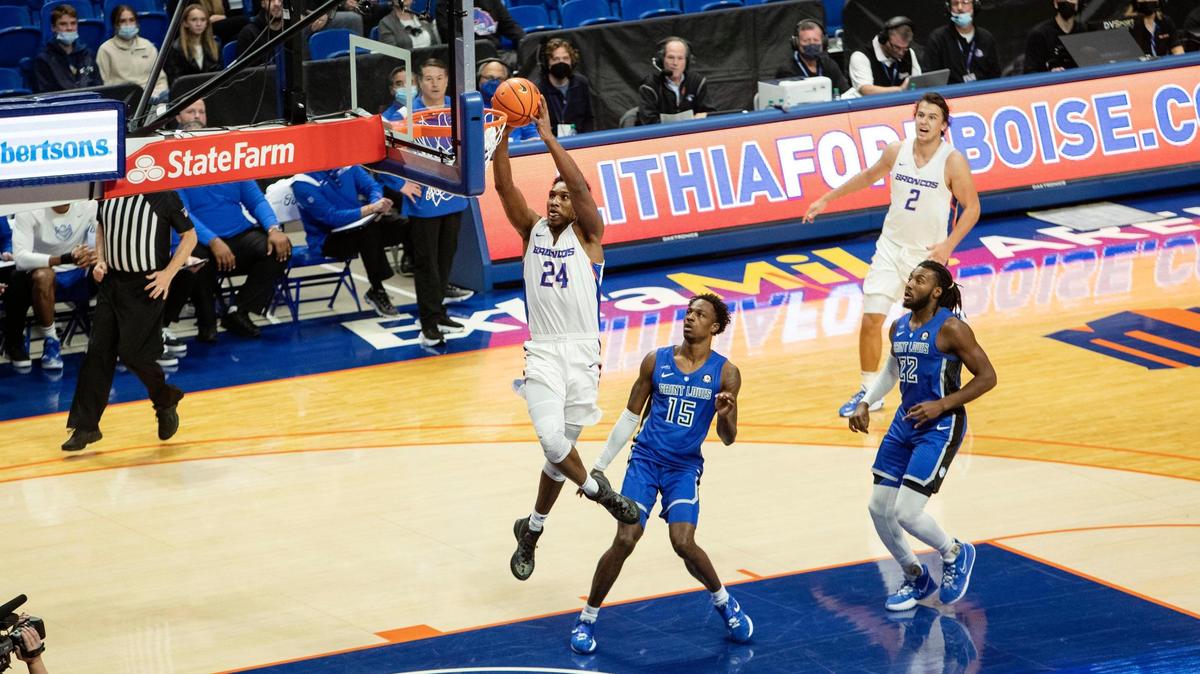 Boise State’s Abu Kigab glides in for a dunk against Saint Louis in the first half Tuesday. Kigab scored 27 points and missed just six shots from the floor, but also missed six free throws as the Broncos struggled mightily from the line.