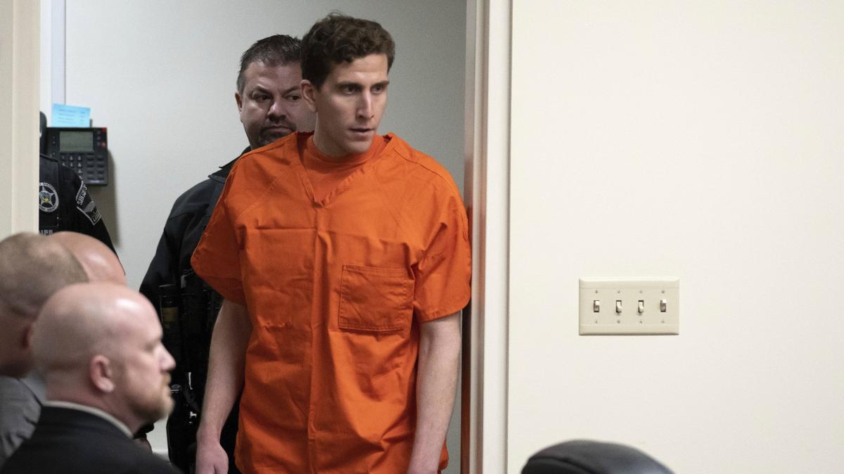 Bryan Kohberger, accused of killing four U of I students, hears murder charges read in court