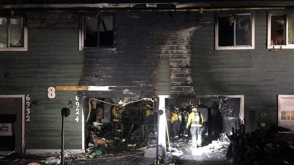 A fire at a four-plex early Monday morning displaced three Boise families, the Boise Fire Department said.