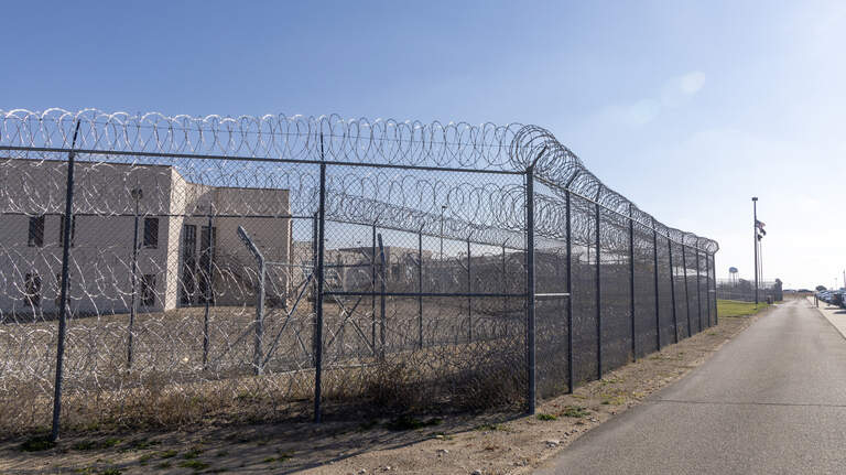 Boise lawyer disbarred, supplied meth to Aryan Knights prison gang