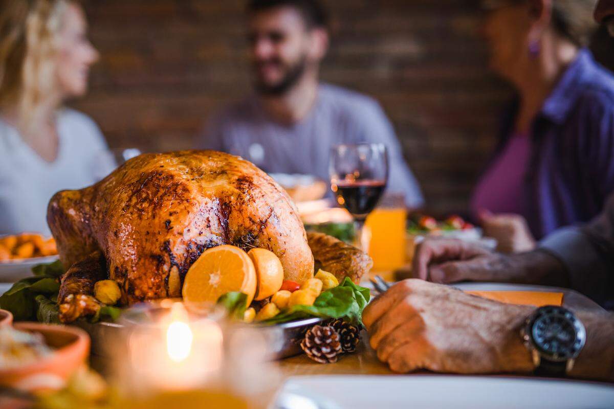 As most Californians get ready to gather for turkey, mashed potatoes, pumpkin pie and football, you may be wondering why Thanksgiving feels a little late this year.