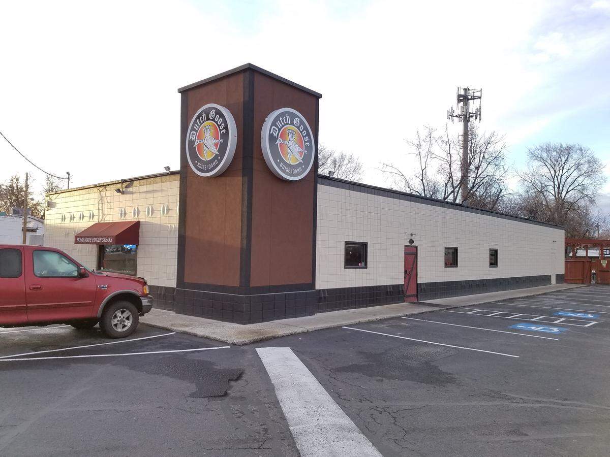 The Dutch Goose has served beer, food and good times since 1994.