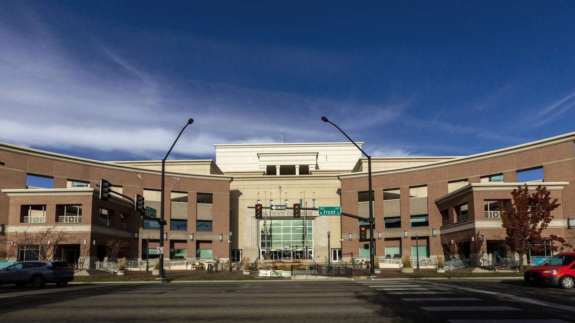 Guns in courthouses? Idaho GOP votes down NRA-backed bill for concealed weapons