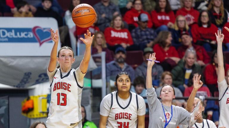 Photo Gallery: 5A District Girls Basketball