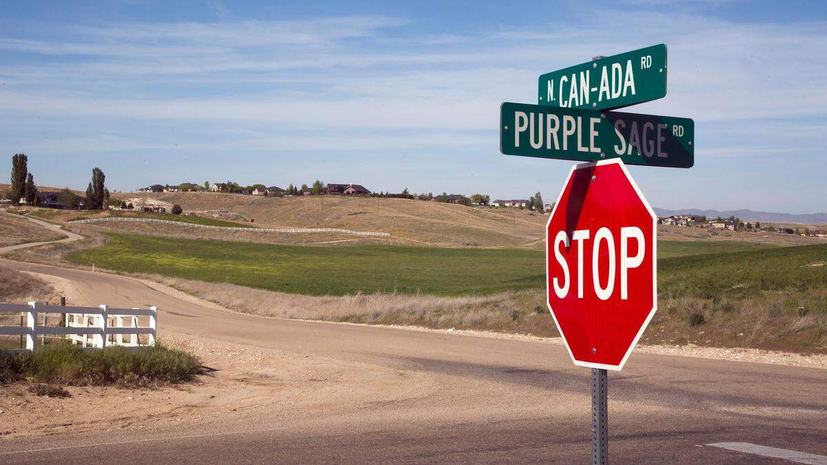 A 1,554-acre tract of farmland that the city of Star recently annexed straddles part of North Can-Ada Road, the border betweenCanyon and Ada counties.