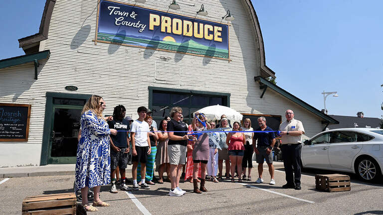 Fresh, local, organic — year-round. New Boise market was ‘labor of love’