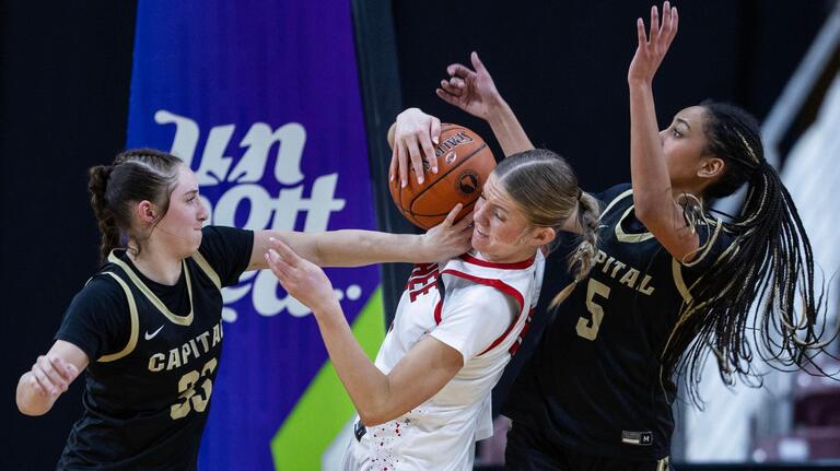 PHOTOS: State 6A girl’s basketball tournament first round