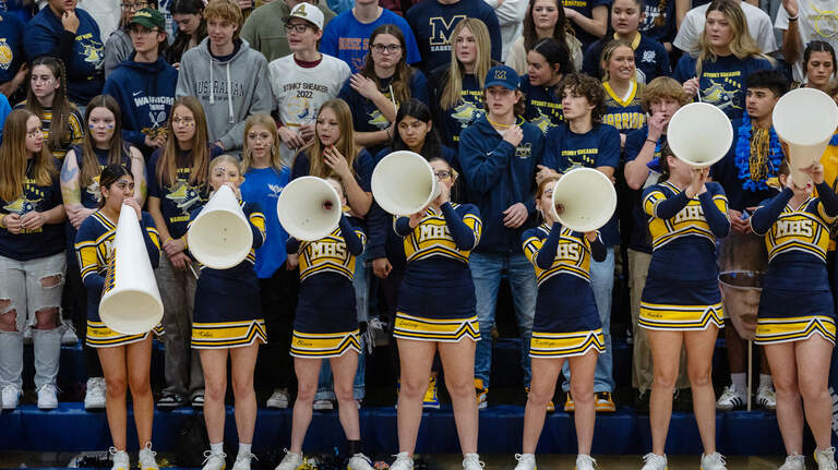 Photo Gallery: Mountain View at Meridian boys basketball