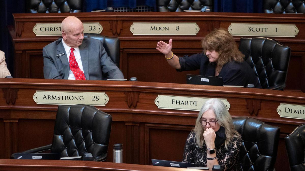 State Rep. Barbara Ehardt, R-Idaho Falls, talks with former Rep. Randy Armstrong prior to Gov. Brad Little’s virtual State of the State address Jan. 11, 2021 at the Capitol in Boise. Ehardt on Tuesday introduced a bill that would block people from helping minors get an abortion in another state.