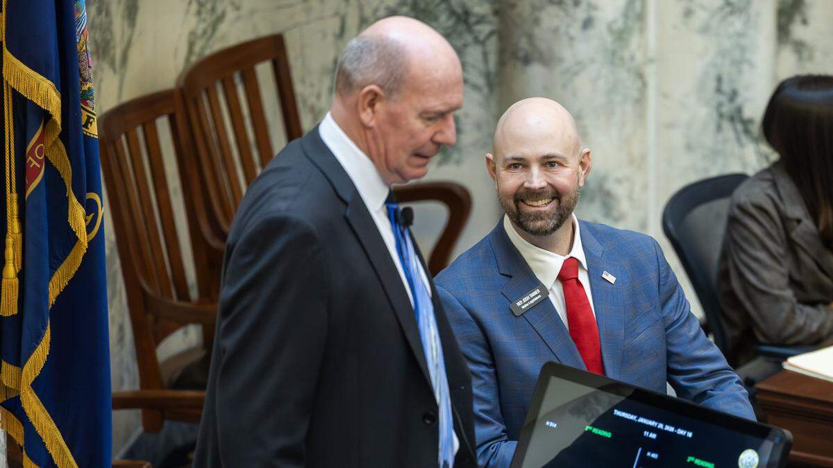 Rep. Josh Tanner, R-Eagle, Co-chair of the Joint Finance-Appropriations Committee, meets with Speaker of the House Mike Moyle, R-Star, before business begins on the floor of Idaho House of Representatives at the Statehouse in Boise, Thursday, Jan. 29, 2026.