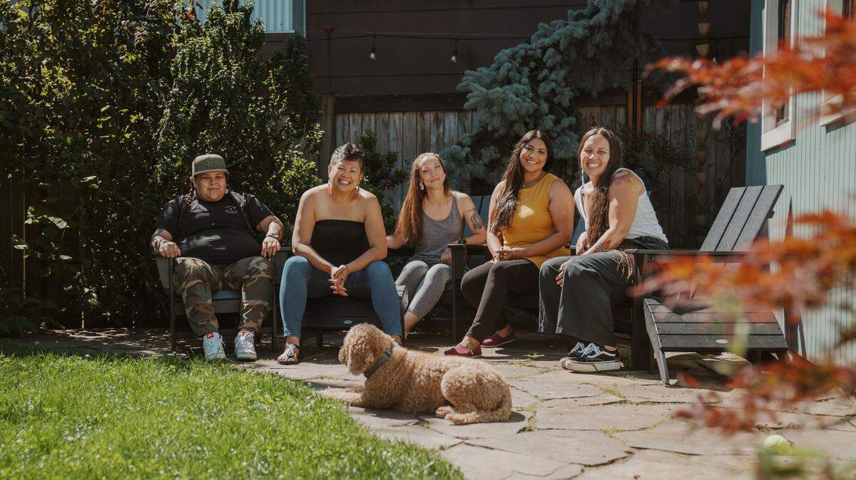 Hummingbird Indigenous Family Services is a group of five indigenous doulas who provide culture-specific help to Native pregnant women and continue assistance through the first 1,000 days of the baby’s life.