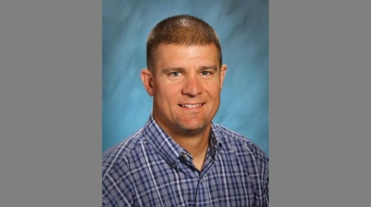 Brian Compton takes over the Mountain View football program as its third head coach. He was the Mavericks’ offensive coordinator the past 14 seasons.