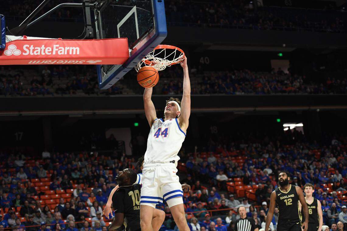 Redshirt sophomore forward Dylan Anderson, a transfer from Arizona, saw his first minutes for Boise State in the 87-43 victory over Oakland on Nov. 6, 2024.