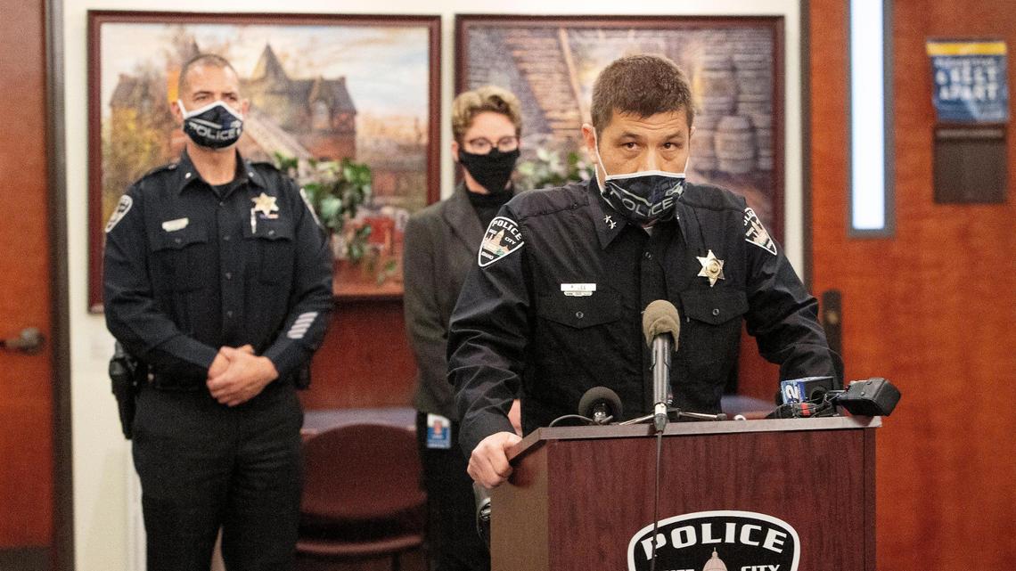 2 people killed, 4 injured in shooting at Boise mall; suspect also wounded, in hospital