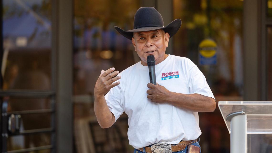 Brian Thomas, a member and former chair of the Shoshone-Paiute Tribal Business Council, speaks during the welcome ceremony.