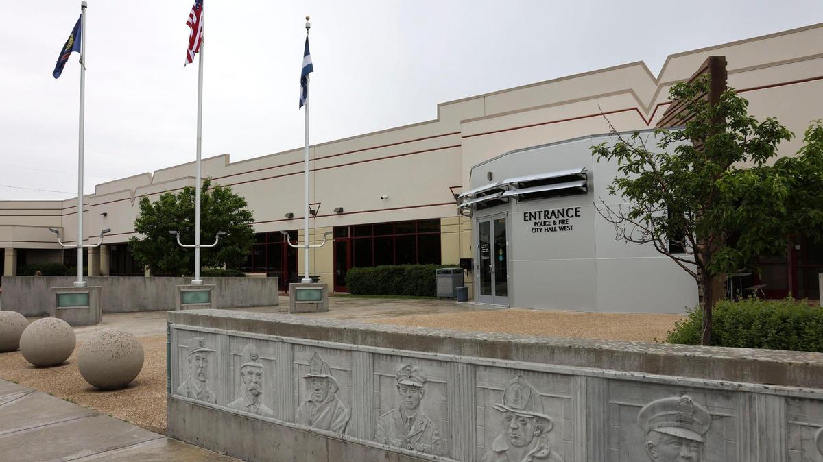 The Boise Police Department first issued a missing person report for a woman Sunday 14 hours before an alert went out on people’s cellphones.
