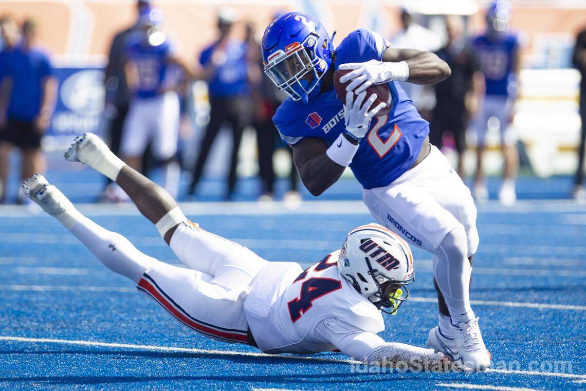 Boise State running back Ashton Jeanty breaks free of UT Martin linebacker Chris Hunter during the first half of the Broncos’ home opener at Albertsons Stadium, Saturday, Sept. 17, 2022.