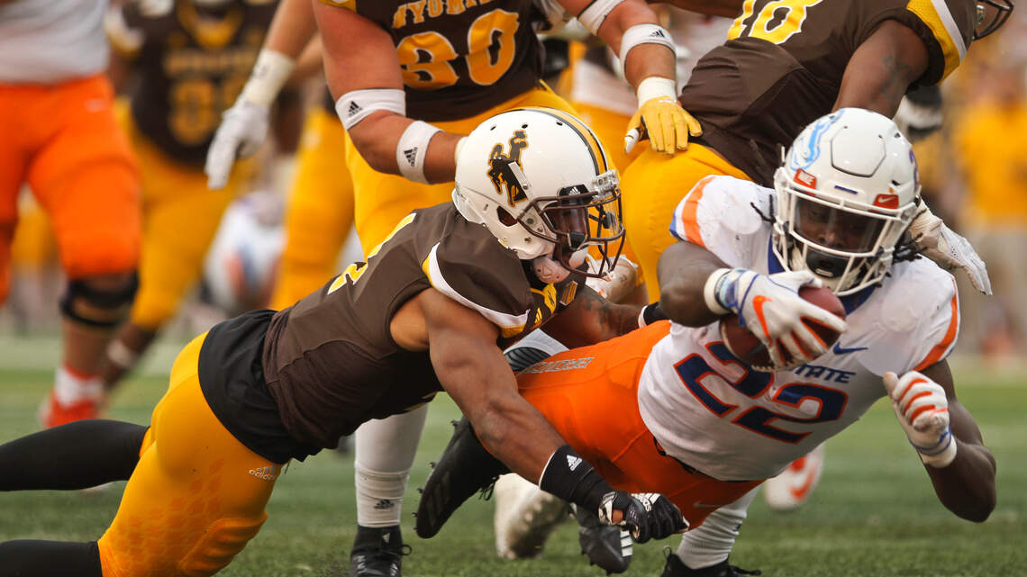 Instant Analysis: Broncos’ aerial antics are fun, but they must find a run game