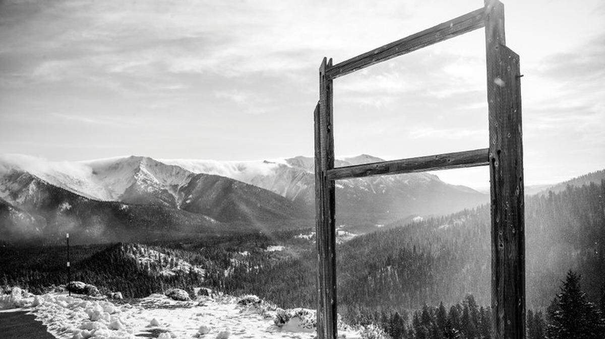 In mid-October, an empty frame is all that’s visible of Historical Marker 302 at the Galena Summit near Sun Valley.