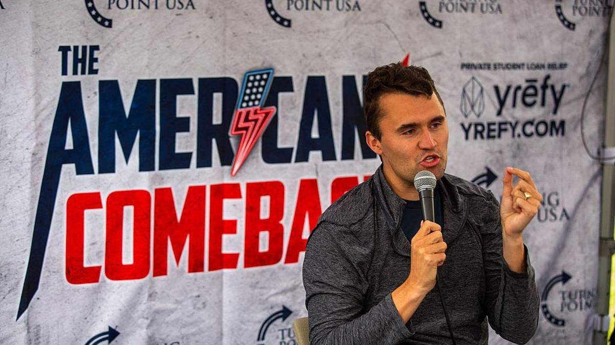 Right-wing activist Charlie Kirk debates with CSUN students during his American Comeback tour stop at CSUN in Northridge, Calif., on March 6, 2025. (Photo by Benjamin Hanson / Middle East Images via AFP) (Photo by BENJAMIN HANSON/Middle East Images/AFP via Getty Images)          