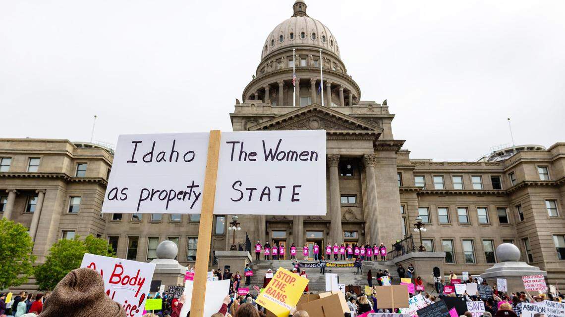 An estimated 5,127 women in Idaho won’t be able to access abortion out of state because of probation or parole, according to a report by the Prison Policy Initiative.