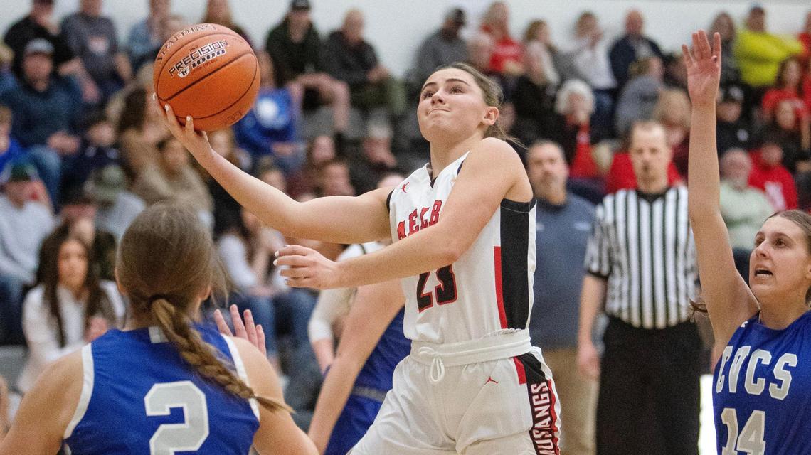 Melba point guard Brooklyn Dayley returns as the Mustangs try to defend their 2A state title.